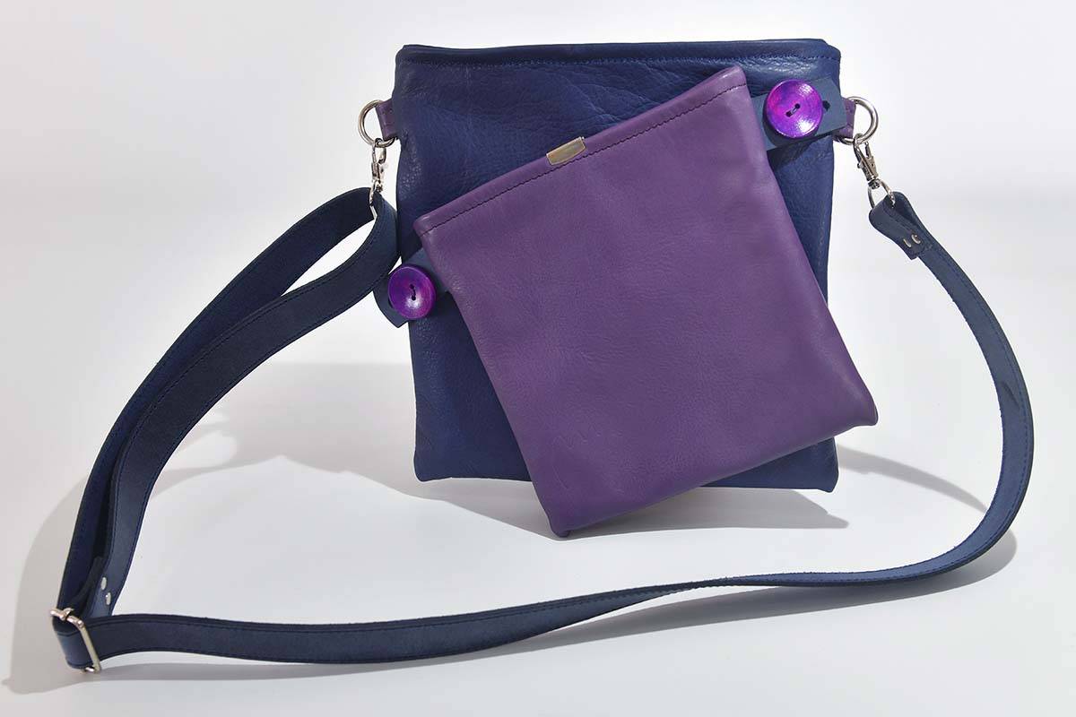 Ledertasche Ben dia lila / dunkelblau