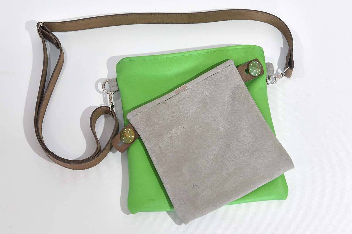 Ledertasche Ben dia hellgrün / grau
