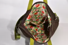 handgefertigte-ledertasche-dunkelbraun-apfelgruen_26027_Mira_L_03