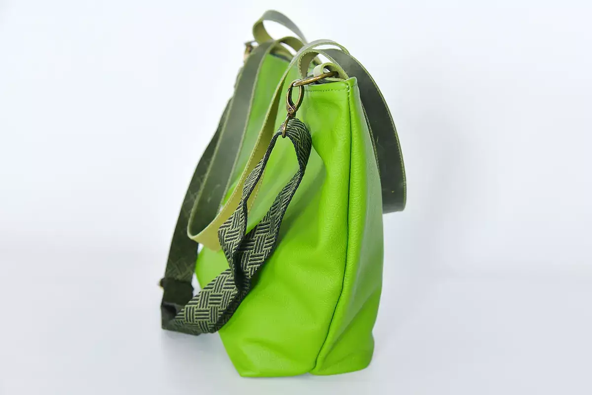 Handgefertigte Ledertasche Sarah Playa apfelgrün