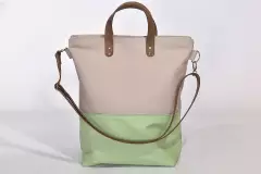 handgefertigte-ledertasche-mint-grau_26025_Mira_L_01