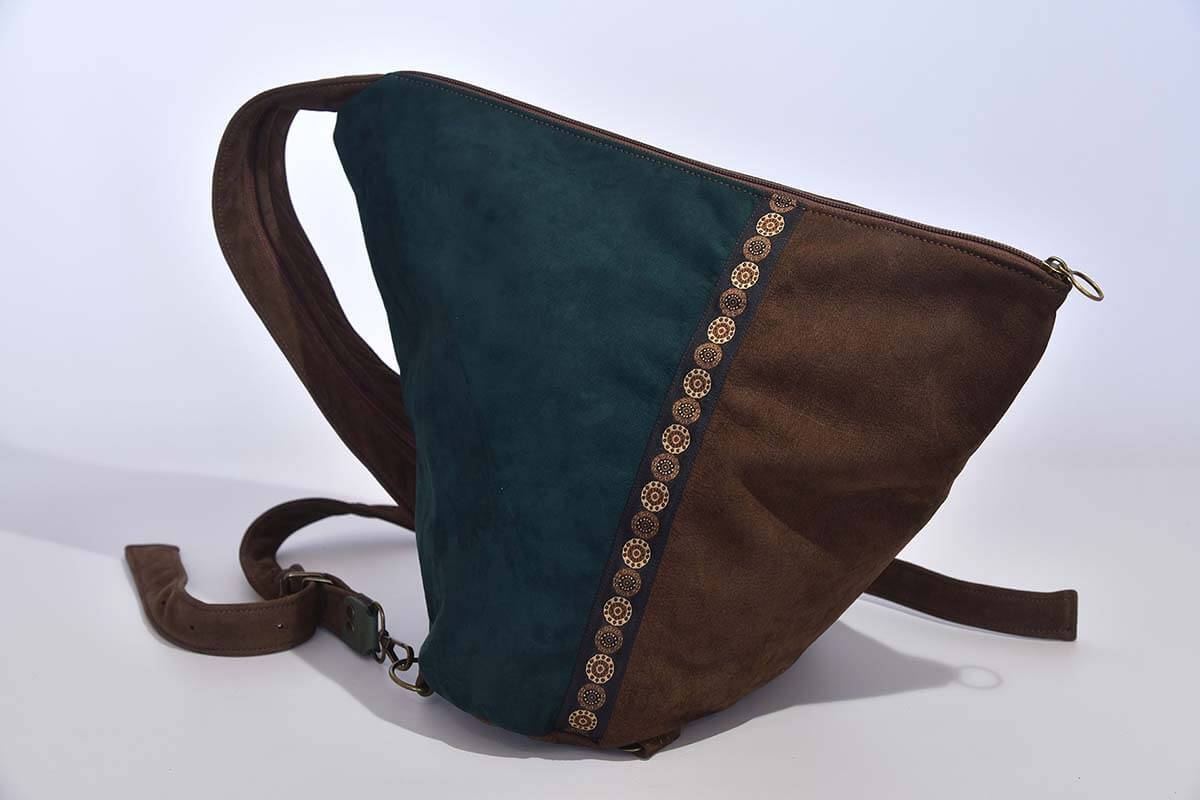 Lederrucksack Modell Tim tannengrün / braun