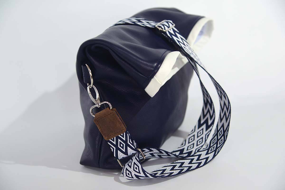 Ledertasche Modell Sam dunkelblau