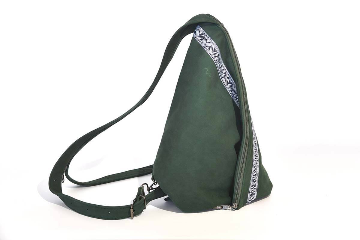 Lederrucksack Modell Tim tannengrün