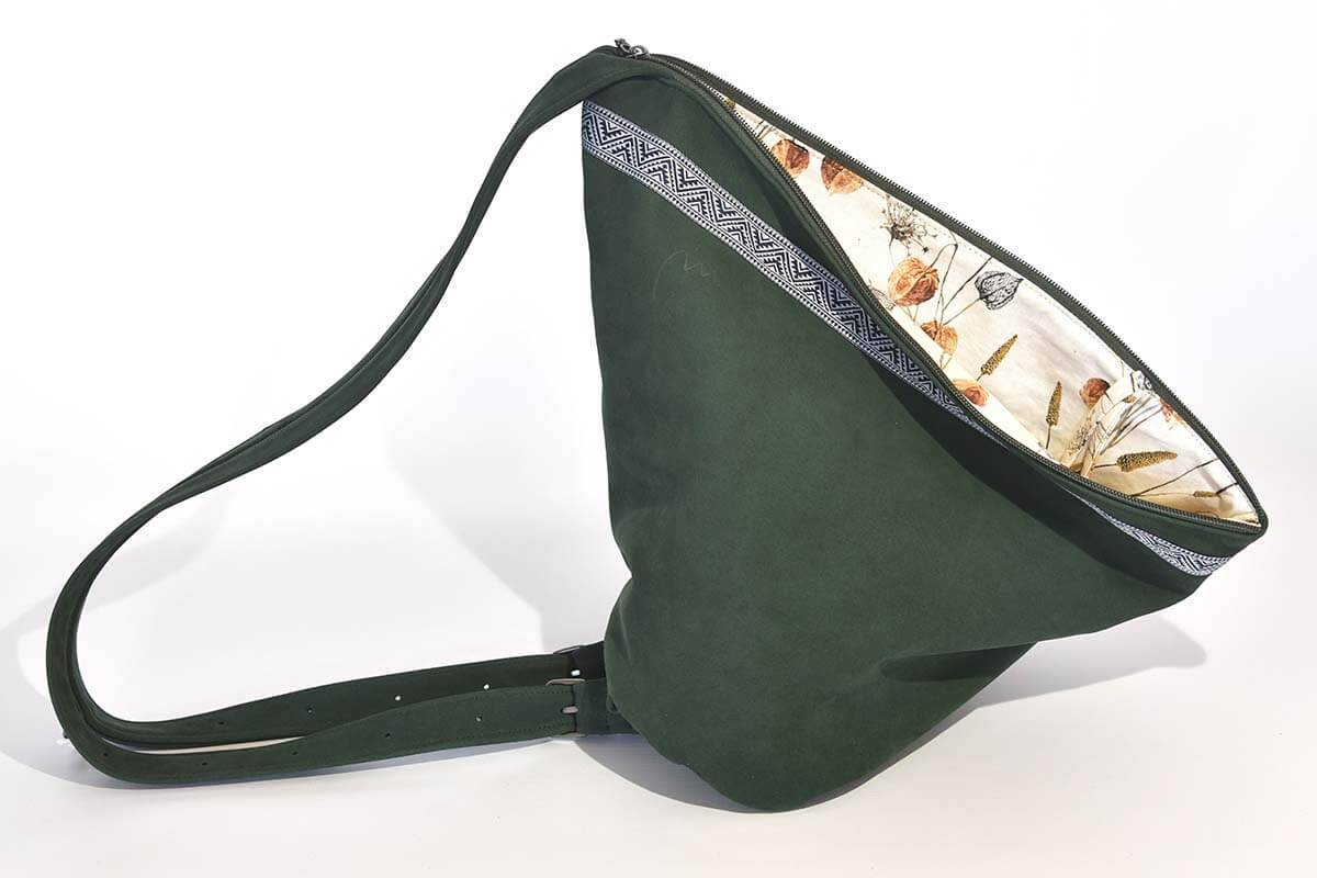 Lederrucksack Modell Tim tannengrün