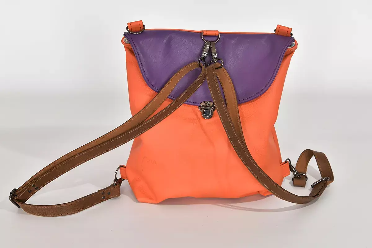 Lederrucksack Ainhoa M pastellorange und lila