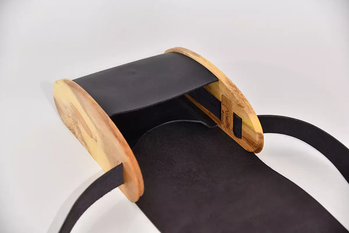 Holz-Ledertasche Blago M schwarzblau Orangenholz