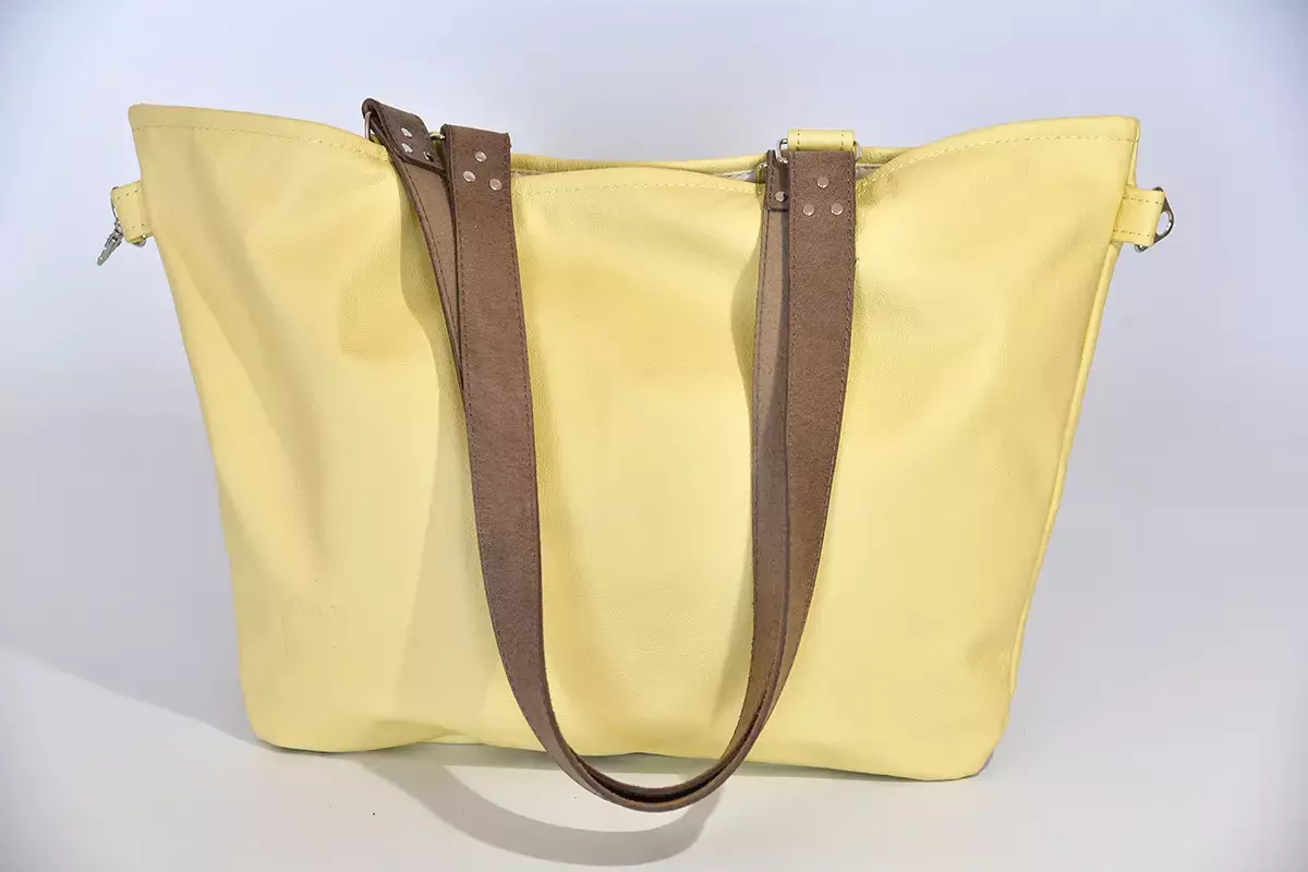 Ledershopper Sarah S pastellgelbem Nappaleder