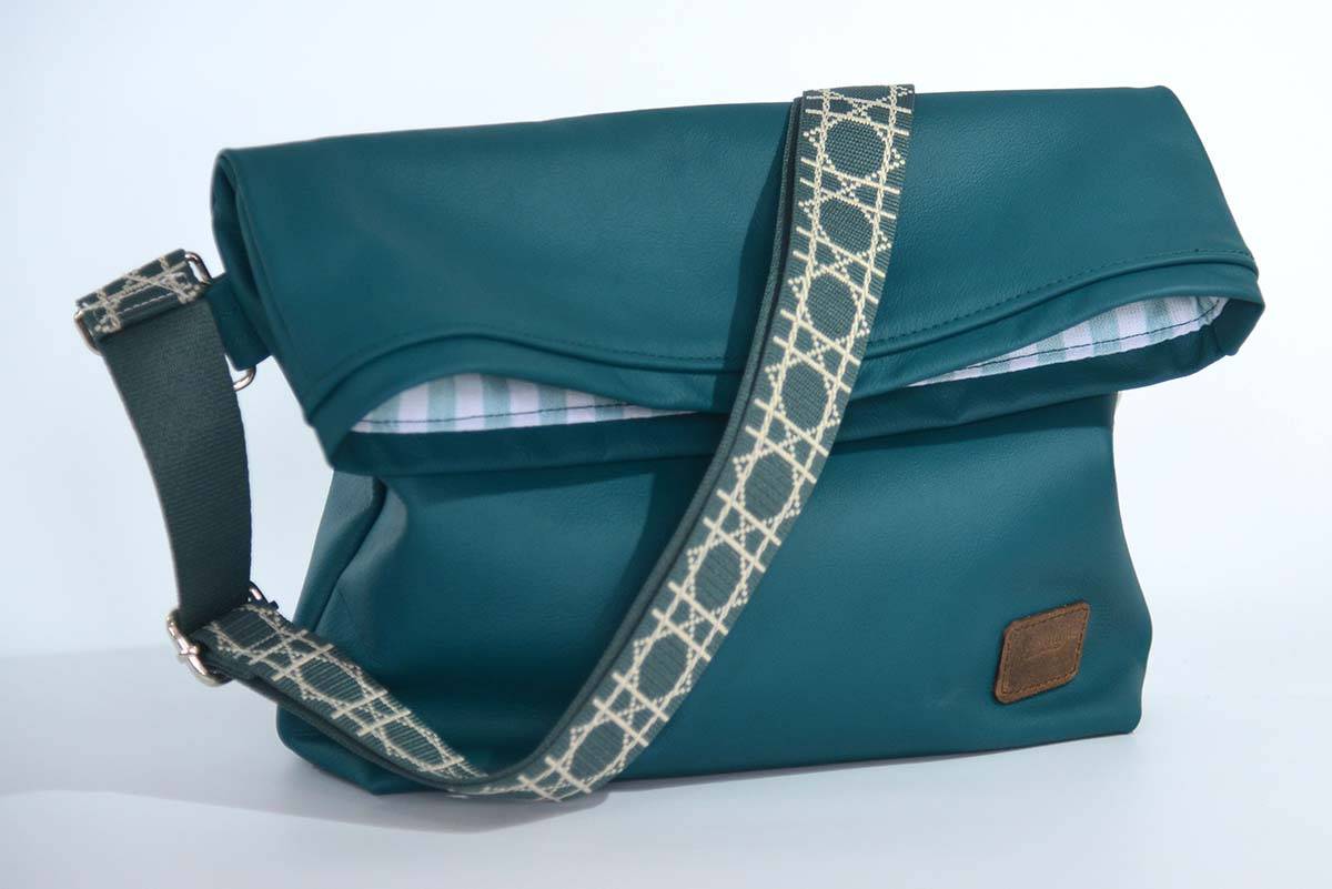 Ledertasche Modell Sam blaugrün