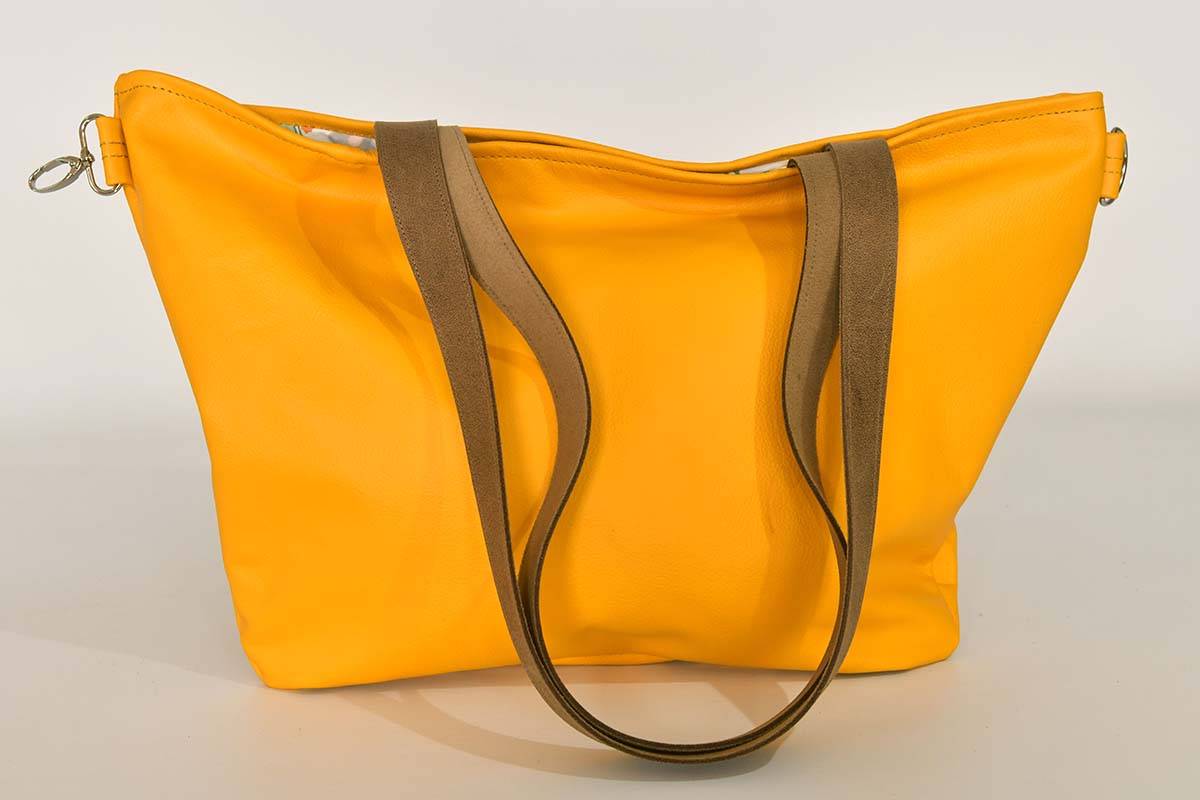 Ledertasche Modell Sarah sonnengelb