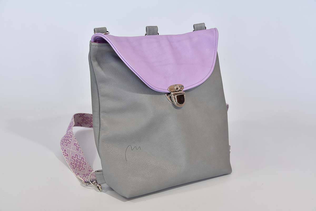 Rucksack Ainoha M hellgrau helllila