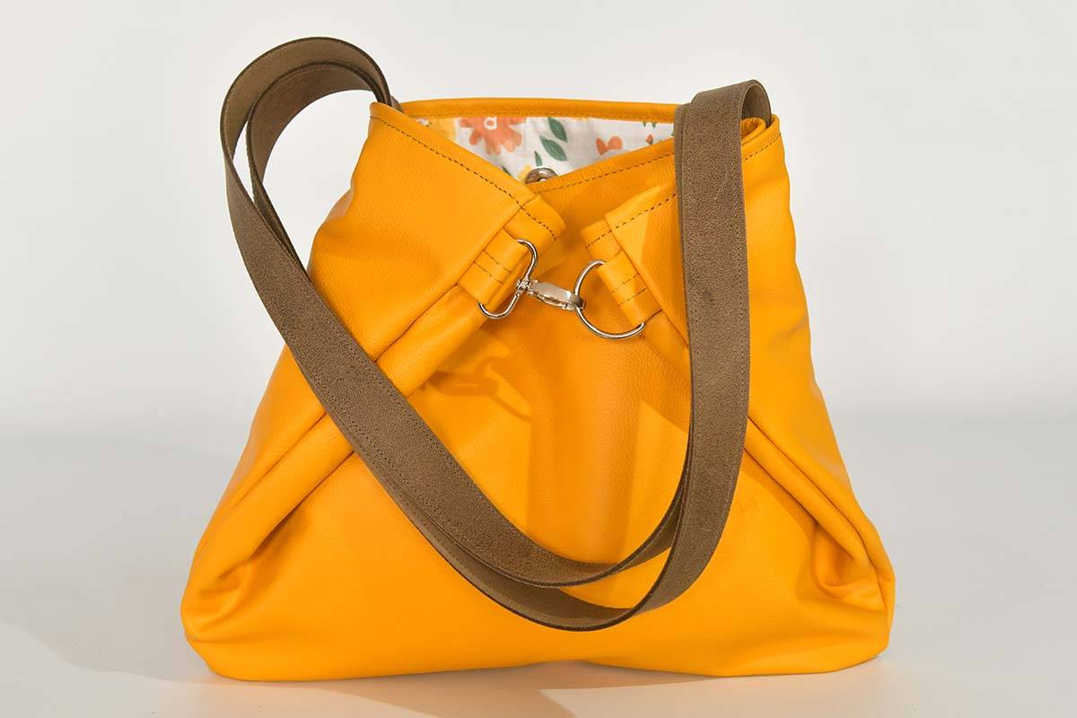 Ledertasche Modell Sarah sonnengelb