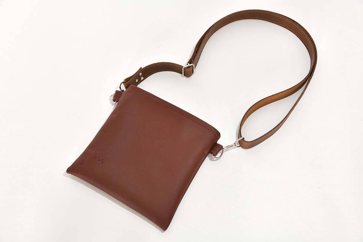 Ledertasche Modell Ben Einzeltasche klein dunkelbraun