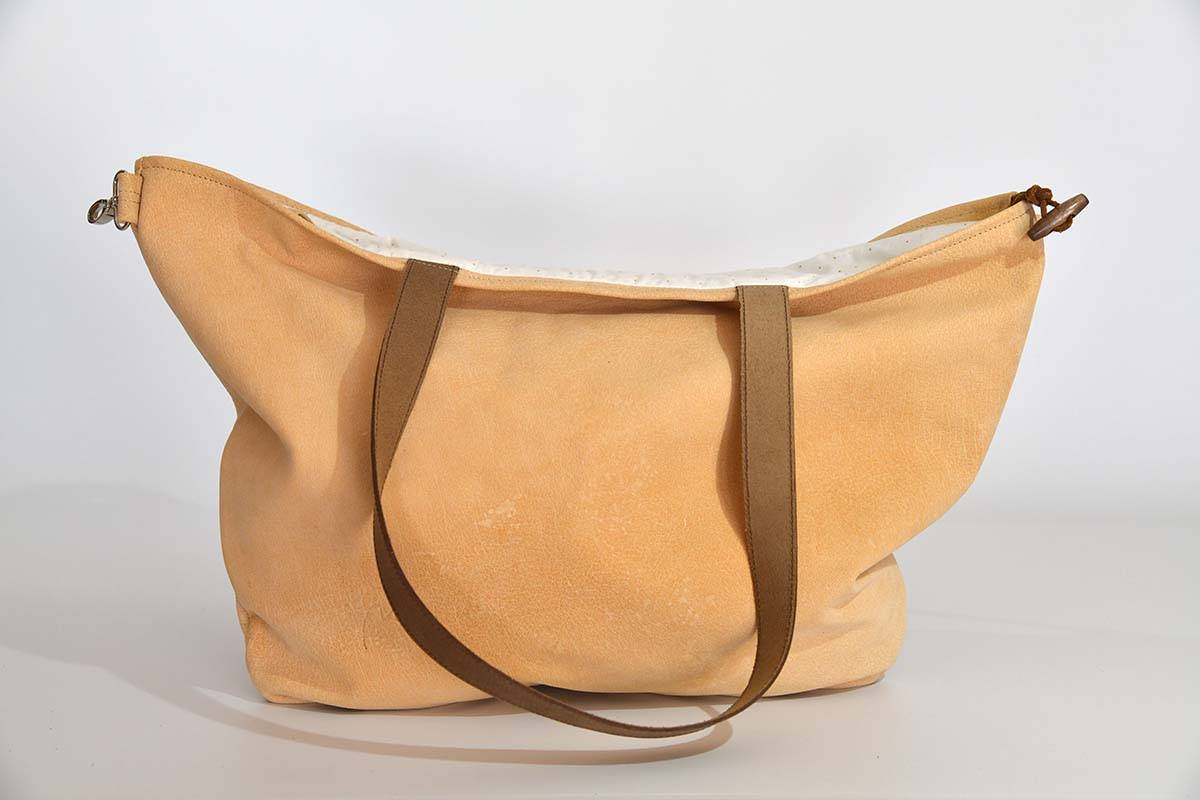 Ledertasche Modell Sarah beige