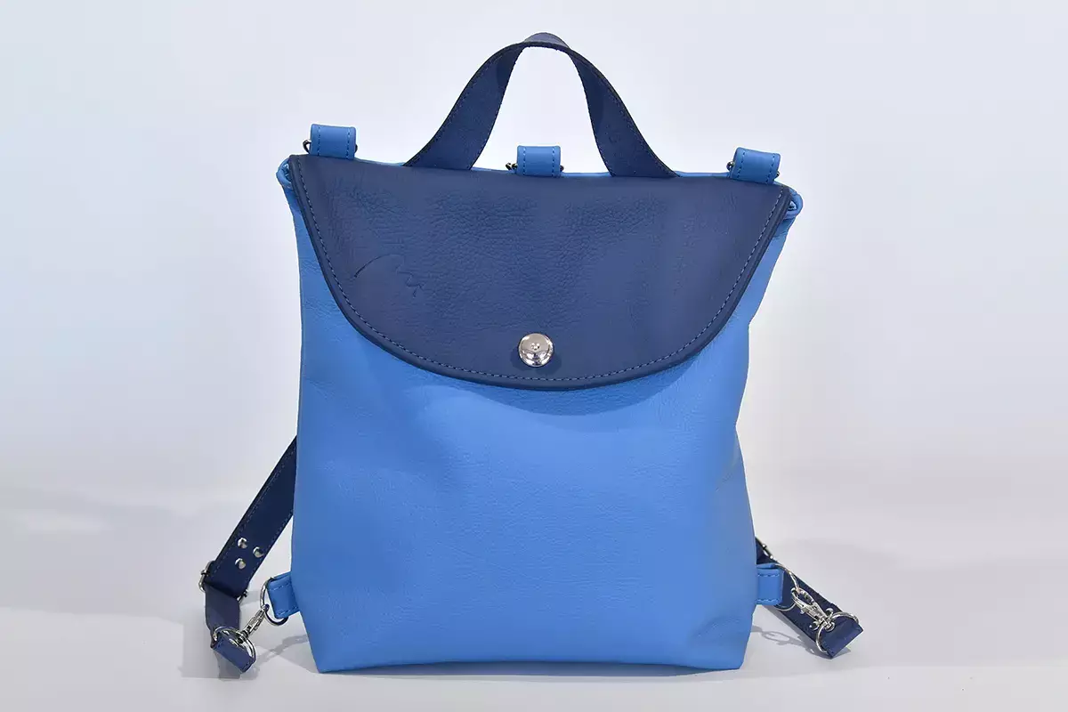 Lederrucksack Ainhoa S Rindsleder hellblau und kobaltblau