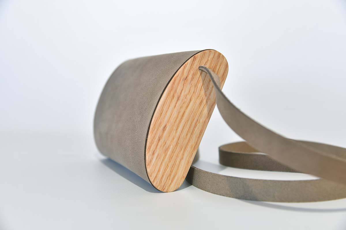 Holz-Leder-Tasche Modell jenny Eschenholz