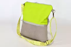 handgefertigte-ledertasche-babyelefantengrau-neongruen_26009_Sam_flex_01