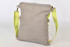 handgefertigte-ledertasche-babyelefantengrau-neongruen_26009_Sam_flex_02