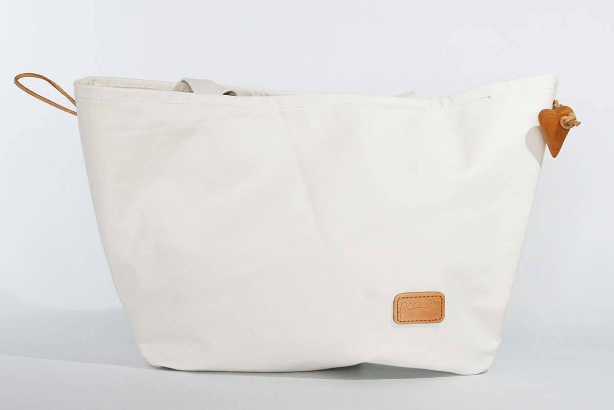 Ledertasche Modell Sarah weiß