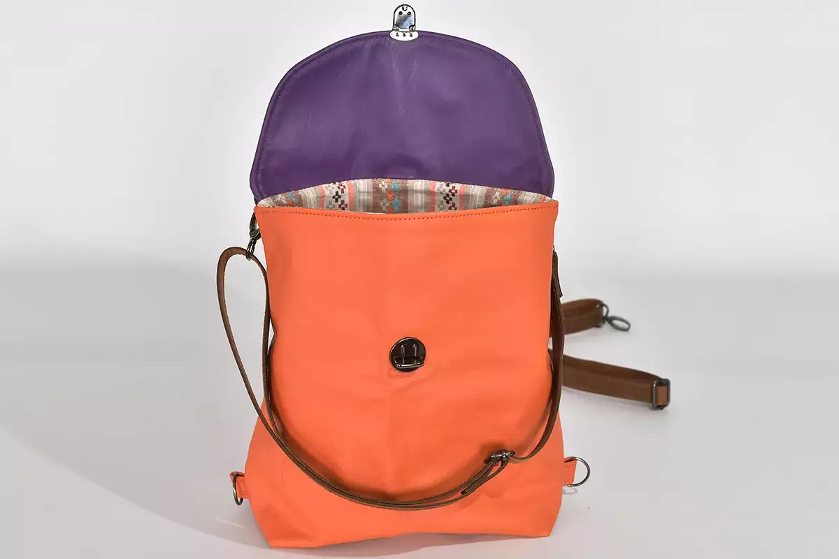 Lederrucksack Ainhoa M pastellorange und lila