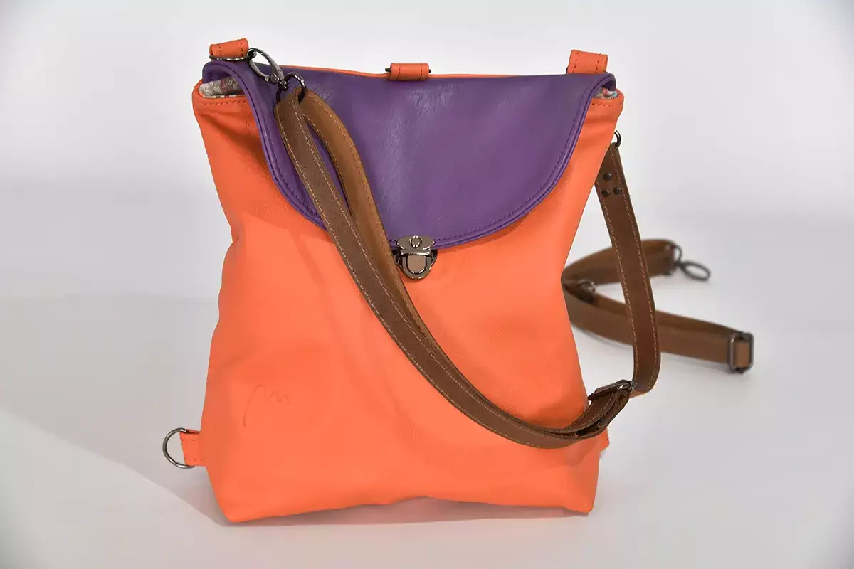 Lederrucksack Ainhoa M pastellorange und lila