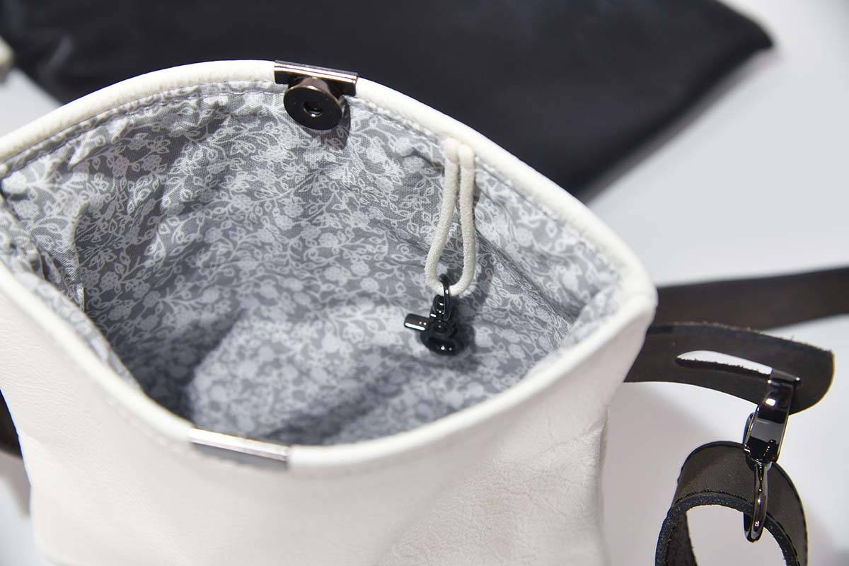 Ledertasche Ben dia schwarz / weiß