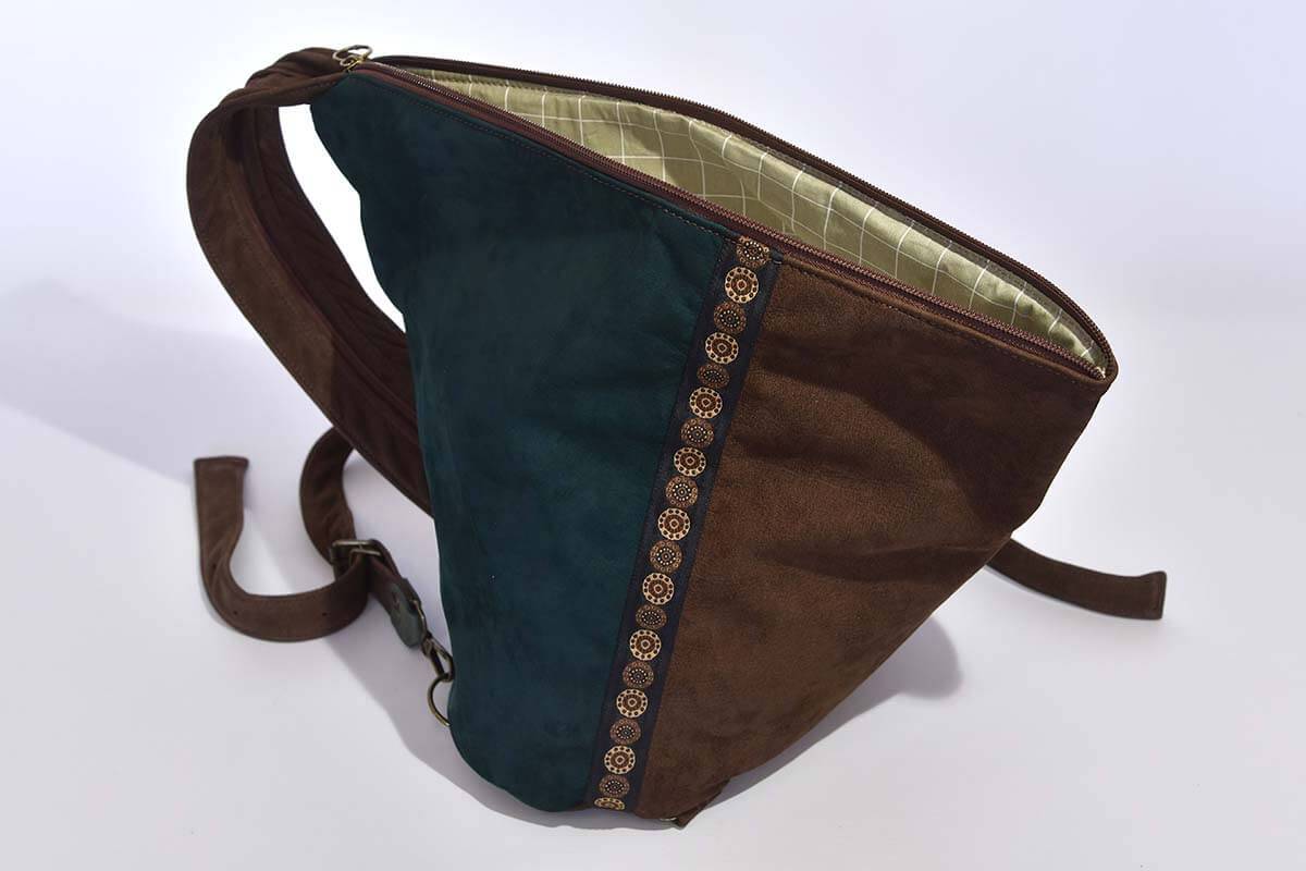Lederrucksack Modell Tim tannengrün / braun