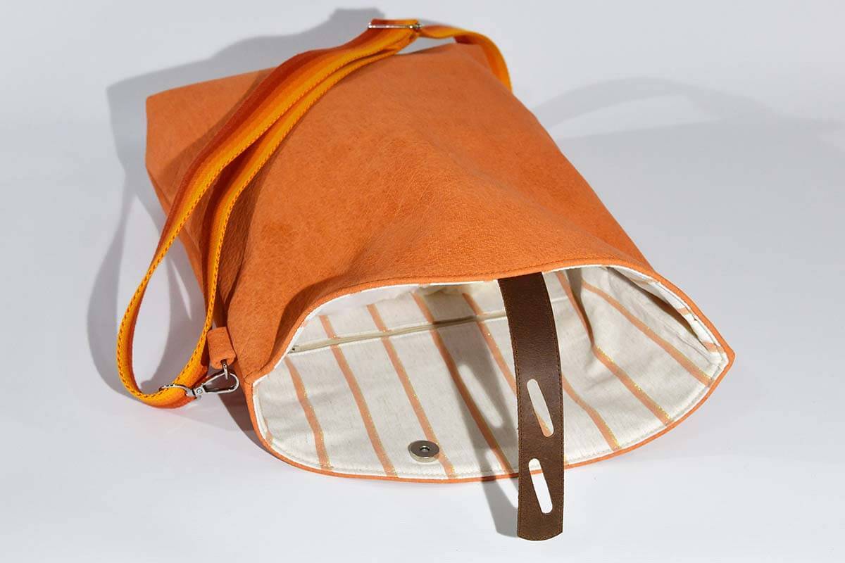 Ledertasche Modell Sam blando hellorange