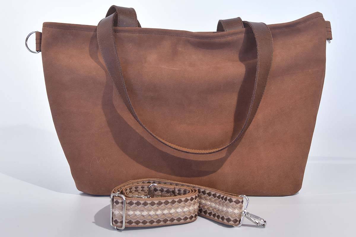 Ledertasche Modell Sarah hellbraun